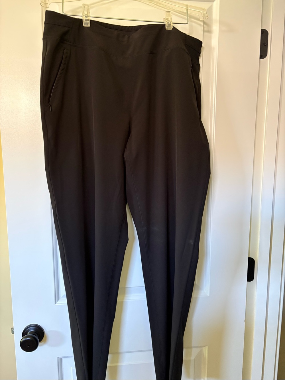 Chico's Women’s Zenergy Collection Black Pants 2.5 Regular